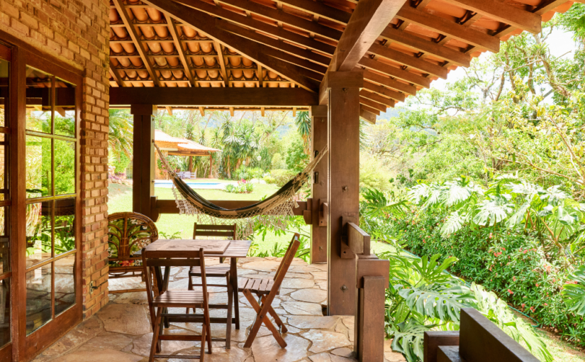 Pourquoi installer une voile d&rsquo;ombrage sur sa véranda ?